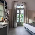 Octavia Aparthotel