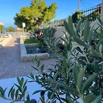 Aparthotel Octavia 4*