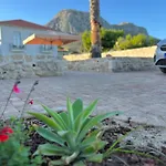 Octavia Aparthotel 4*