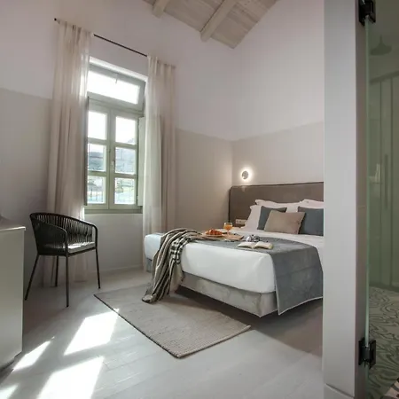 Apart Otel Octavia 4*