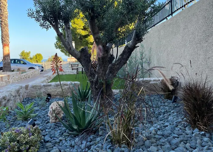 Octavia Apart-hotel 4*